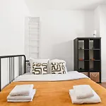 Cozy & Practical Studio Near Eiffel Tower Paris 15