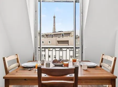 Cozy & Practical Near Eiffel Tower 15 * Parigi