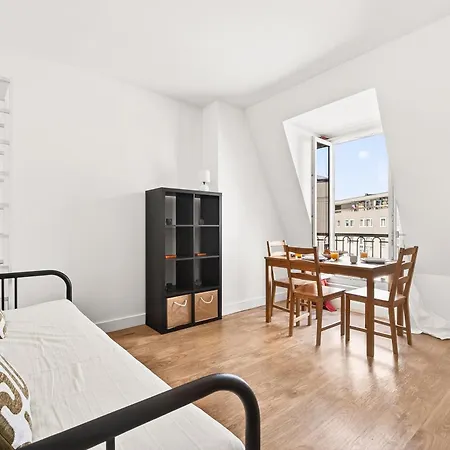 Cozy & Practical Near Eiffel Tower 15 * Parigi